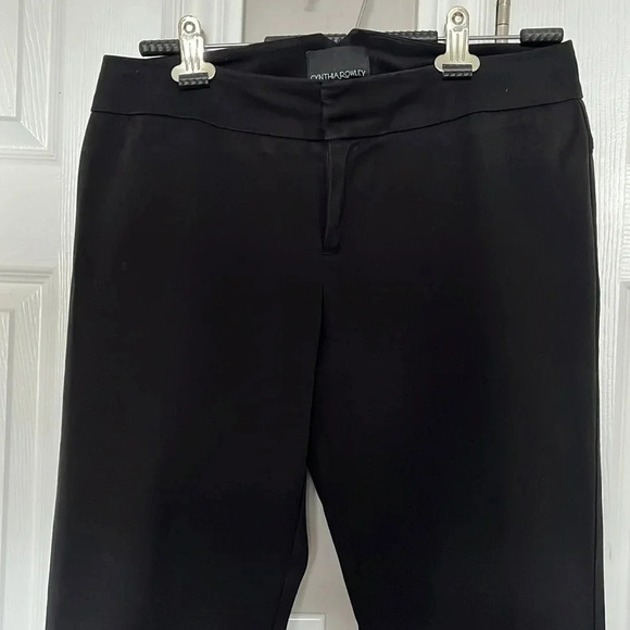 CYNTHIA ROWLEY Black Slim Ankle Dress Pant, Size 6 - Picture 3 of 10